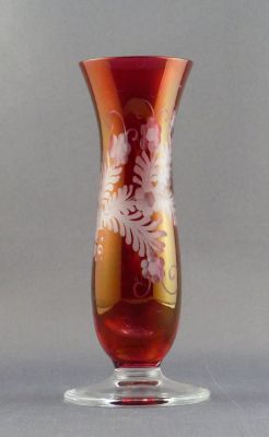 Ruby-stained engraved posy vase
Austrian? Bought in Vienna
Keywords: blown;vase