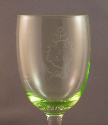 Shipping crest wine glass
HAPAG with anchors and rope
Keywords: barware;blown;cut
