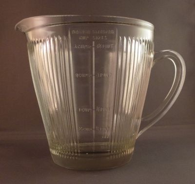"Skyline" jug
Should have a splash guard and a rotary whisk
Keywords: british;pressed;kitchenware