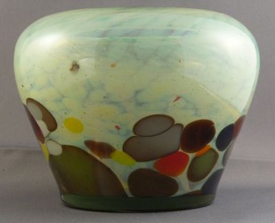 Splodgy studio vase
Thick heavy glass
Keywords: vase;sold
