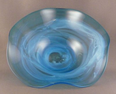 World of Glass swirl bowl
Marked World of Glass, St Helens
Keywords: blown