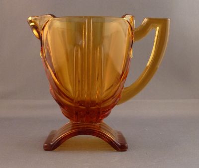 Stölzle milk jug, amber
No. 18955 Heřmanova huť 
Keywords: pressed;table;sold