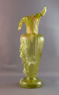 Ribbed jack in the pulpit vase
Green on interior only, clear foot, broken pontil mark
Keywords: blown;czech;vase