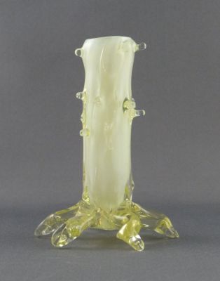 Thorn vase, cased
English. Opal glass inner layer
Keywords: blown;british;vase;odd