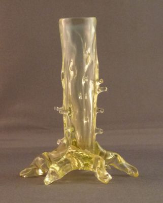 Thorn vase, single
Slightly larger than the pair
Keywords: british;blown;vase;odd