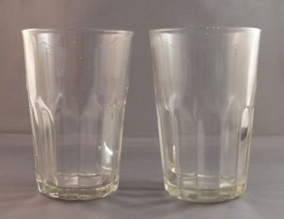 Ribbed water glass
Early 20th C
Keywords: pressed;table;sold