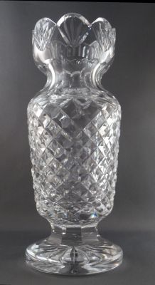 Waterford crystal hyacinth vase
Keywords: blown;hyacinth;sold