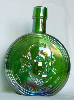 Wheaton Village James Madison bottle
1976. Green. Collectable
Keywords: american;sold;blown;odd;bottle
